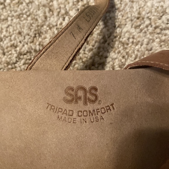 SAS Naples Tan Leather Slip on Sandals size 7 - Picture 9 of 9